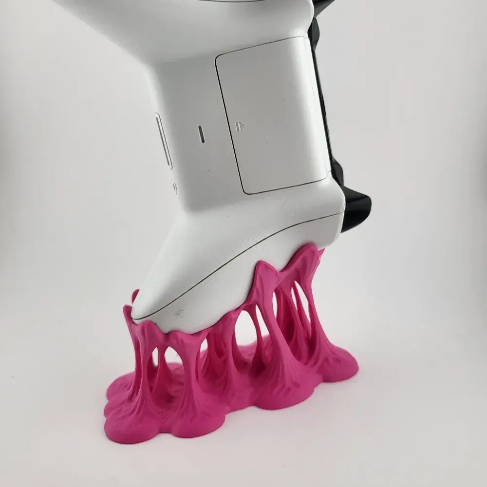 3Dプリントされたバブルガム風デスクトップオーガナイザー（X - 3D Printing Xbox Controller Holder のレビューと価格